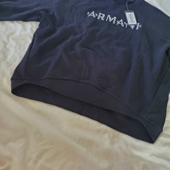 Top - Picture 2 of 15